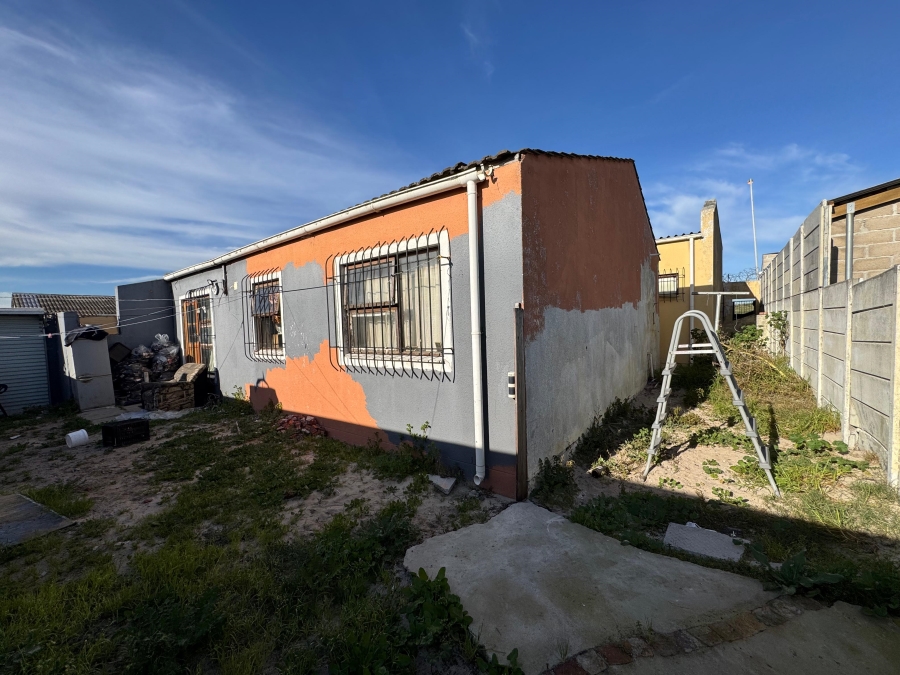 3 Bedroom Property for Sale in Hillcrest Heights Western Cape